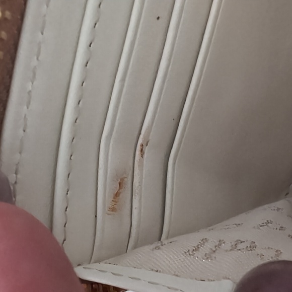 Kate Spade wallet - Picture 6 of 10